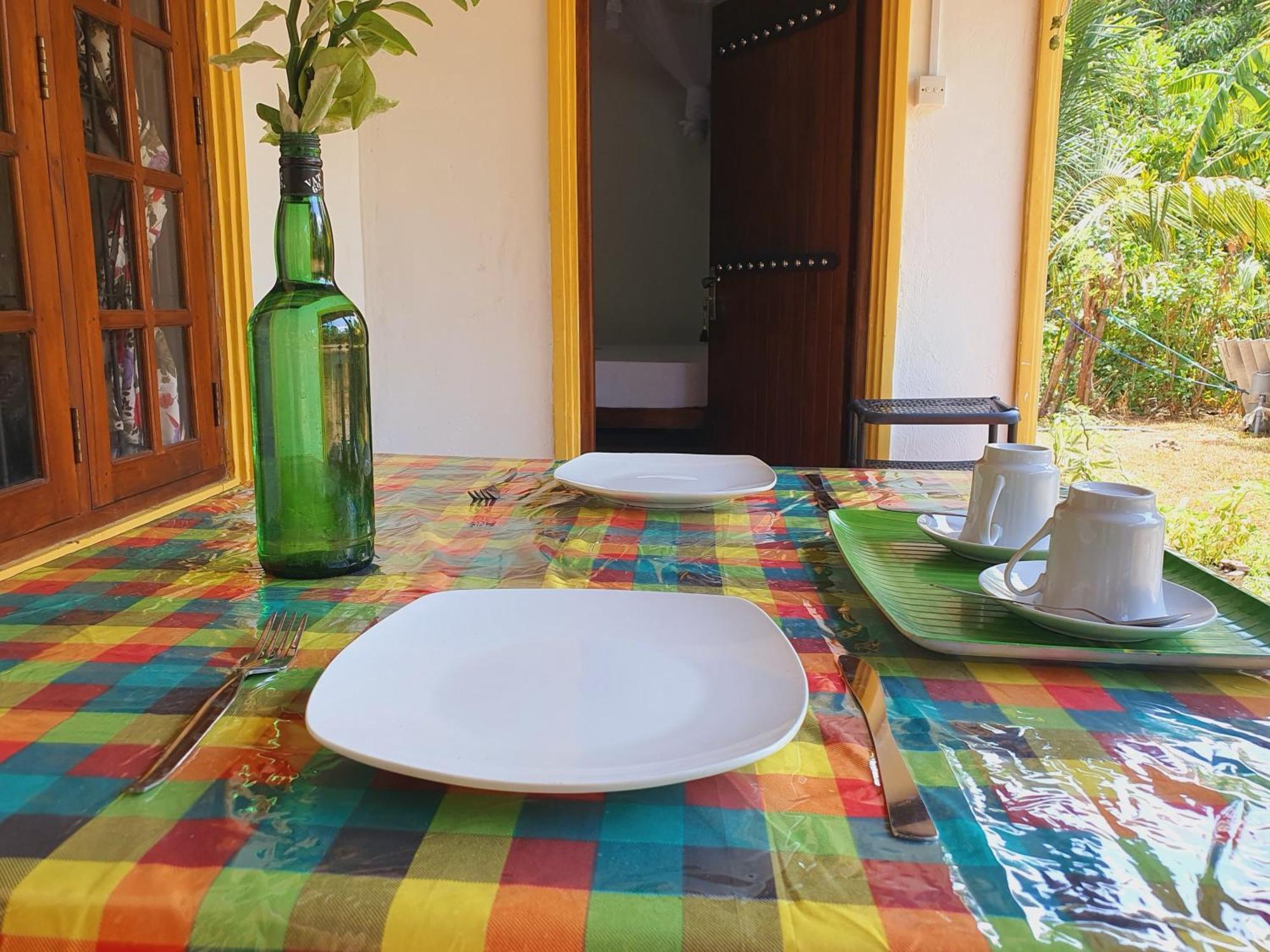 Sanu Home Stay 锡吉里亚 外观 照片
