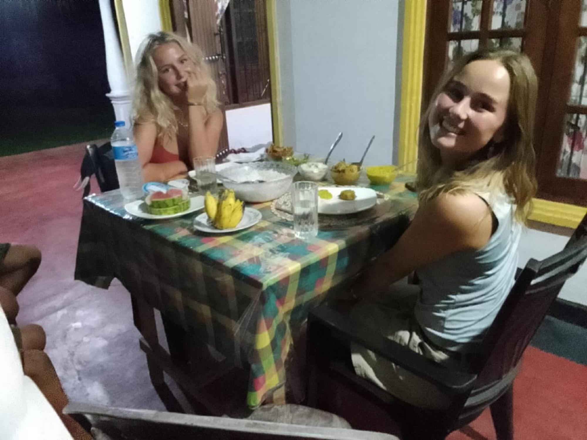Sanu Home Stay 锡吉里亚 外观 照片