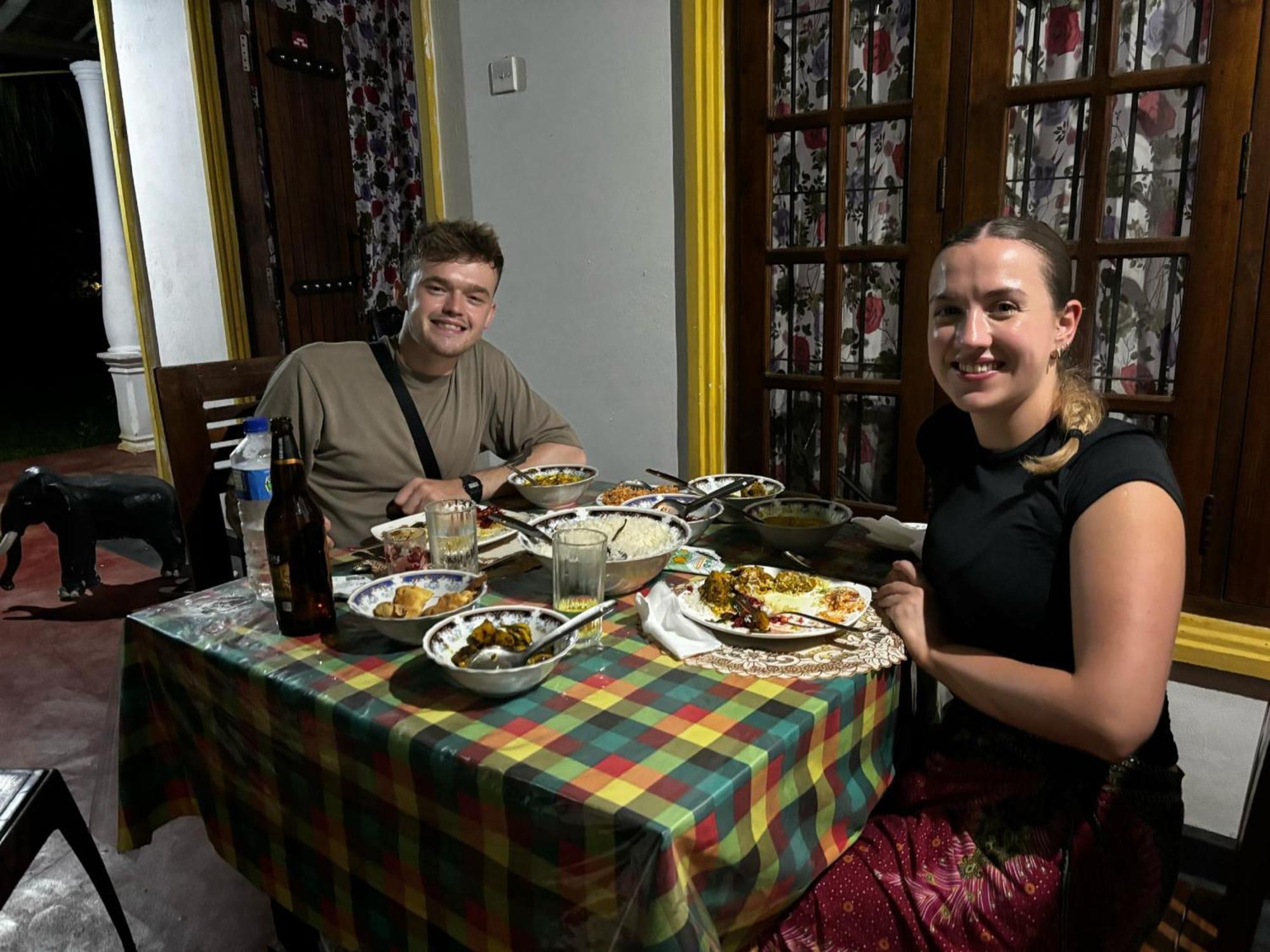 Sanu Home Stay 锡吉里亚 外观 照片